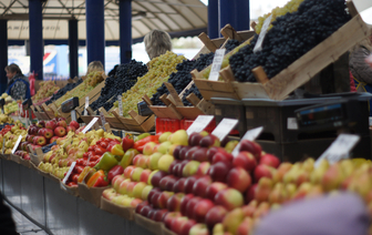 от 26 до 45 тысяч за &#171;кило&#187; &#8212; изучаем цены на волковысском рынке на ягоды и овощи
