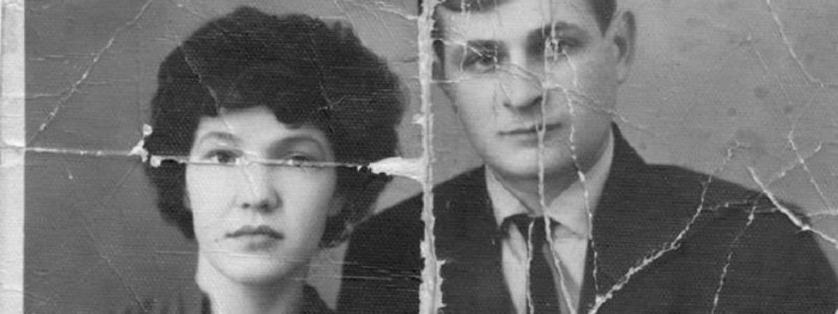 Порча и энергия смерти: какие фотографии ни в коем случае нельзя хранить в доме