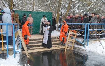 В &#171;Пралеске&#187; прошло традиционное Крещенское купание (ФОТО)