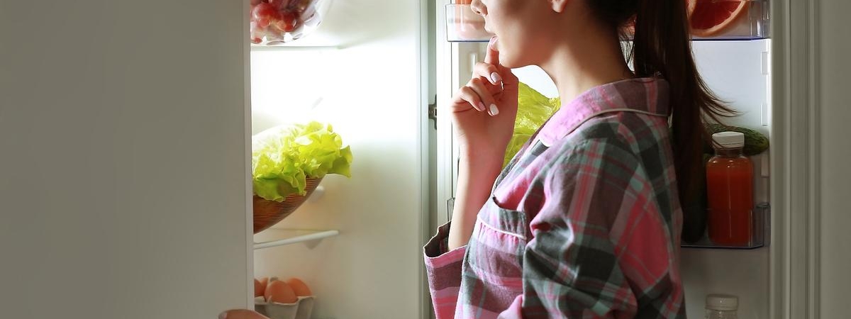 До минус 2 кг за неделю: ТОП продуктов на ночь для «ленивого» похудения