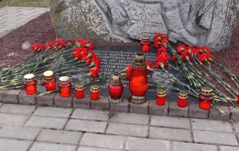 В Волковыске прошёл митинг в Международный день освобождения узников фашистских концлагерей