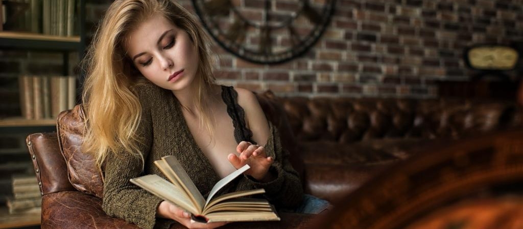 Умная женщина: как на самом деле мужчины относятся к интеллектуалкам
