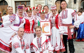 Народны ансамбль песні і танца «Каларыт» вылучаны на саісканне прэміі Федэрацыі прафсаюзаў Беларусі