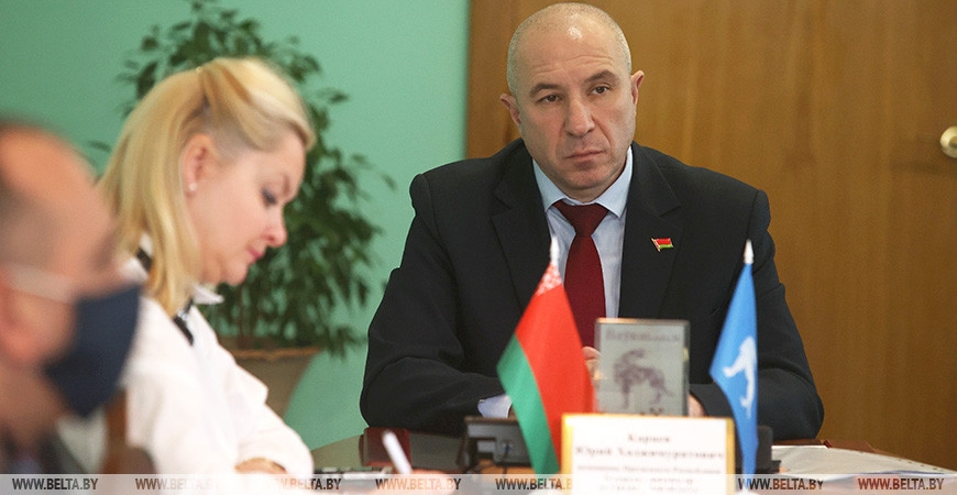  Караев провел прямую линию в Волковыске