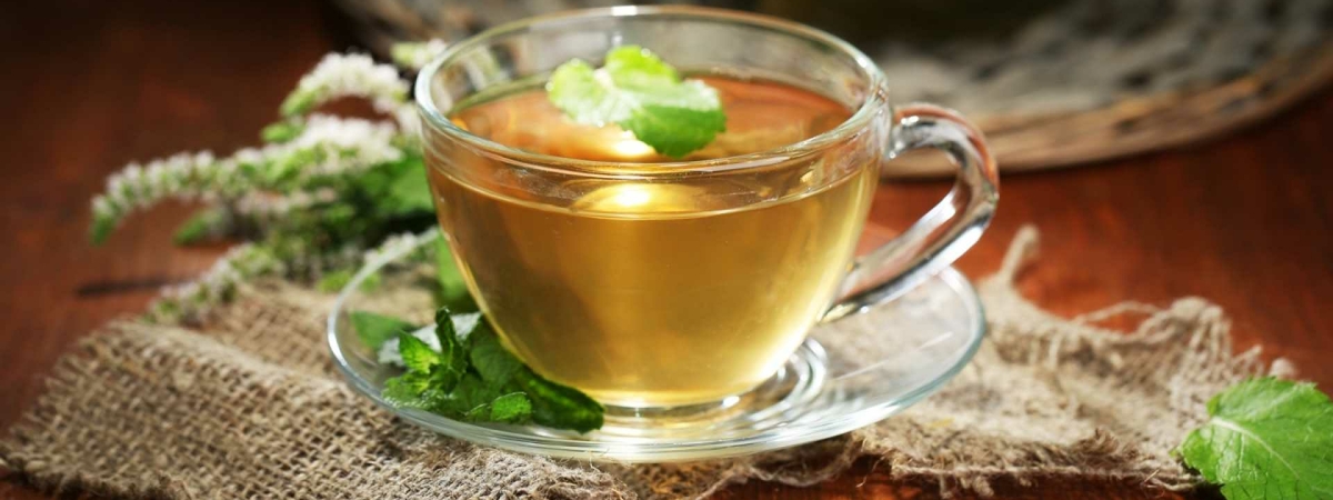Напиток здоровья: чаи, позитивно влияющие на кожу