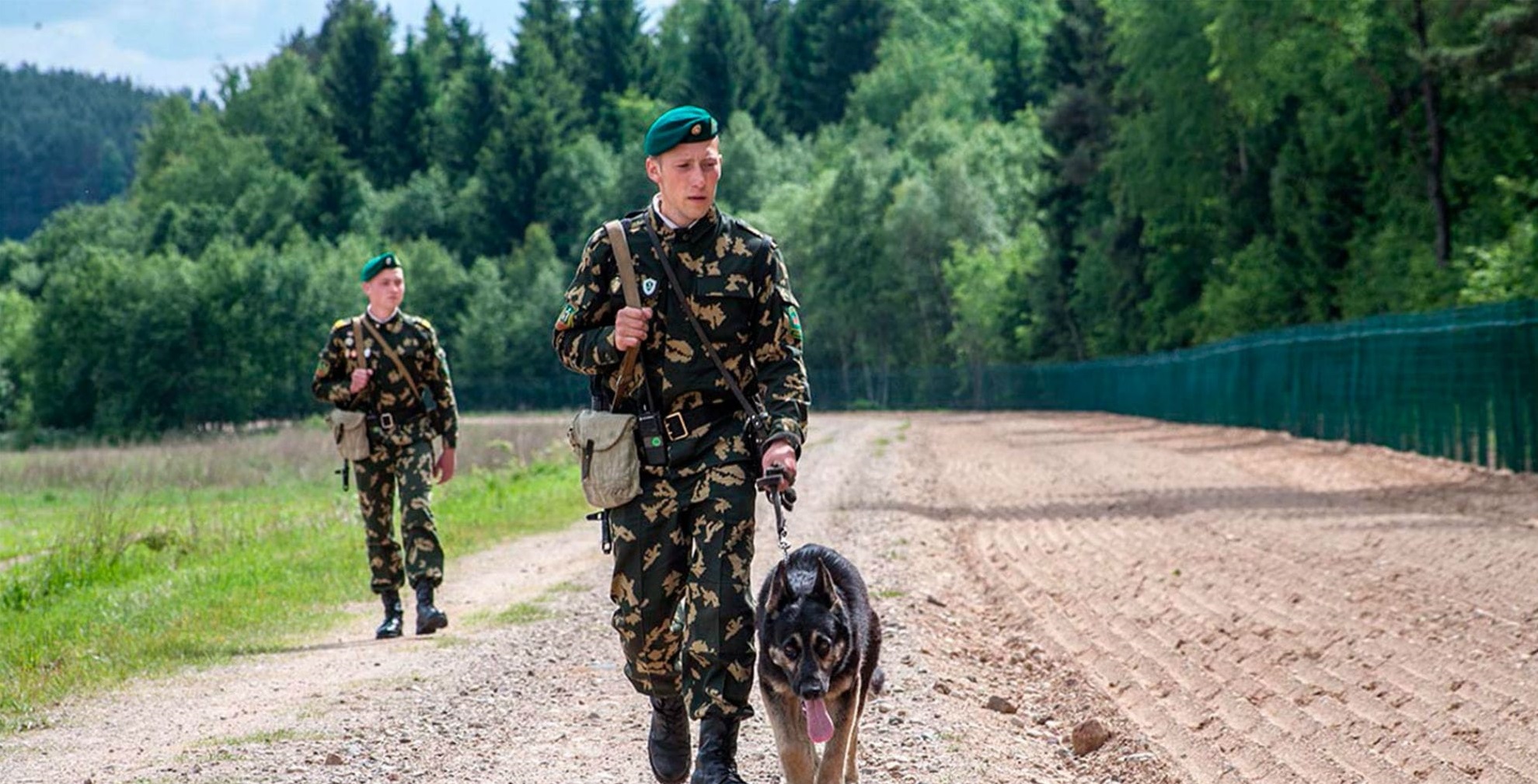 Где пограничные войска. Лукашенко Александр пограничник. Погран войска ФСБ России. Пограничный наряд дозор. Пограничная служба РБ.